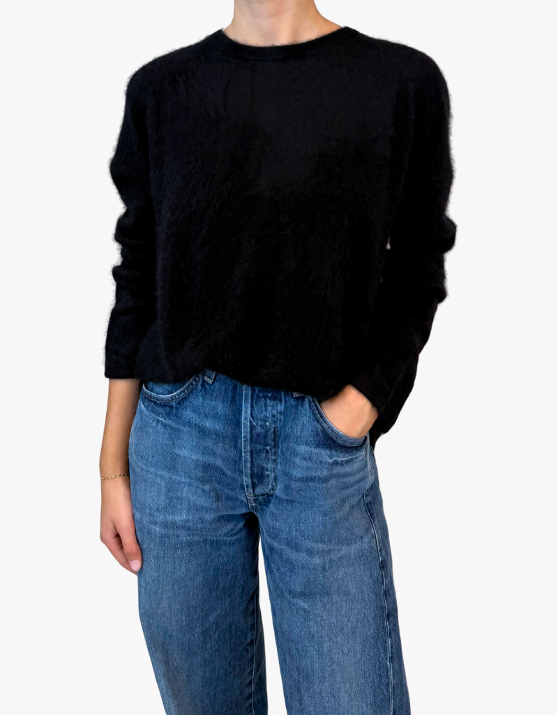 Estheme Mia Jewel Button Sweater in Noir
