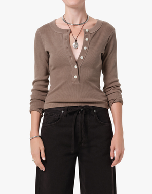 Citizens of Humanity Varra Henley Shirt in Cocoa