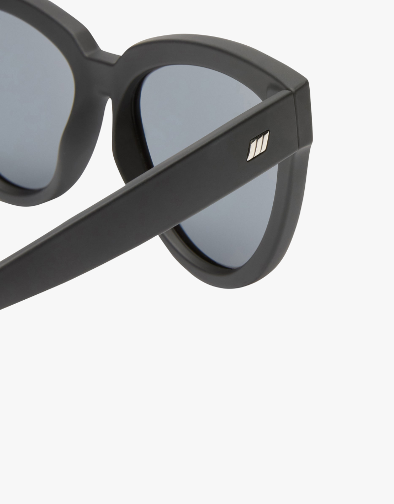 Le Specs Liar Lair Sunglasses in Black Rubber