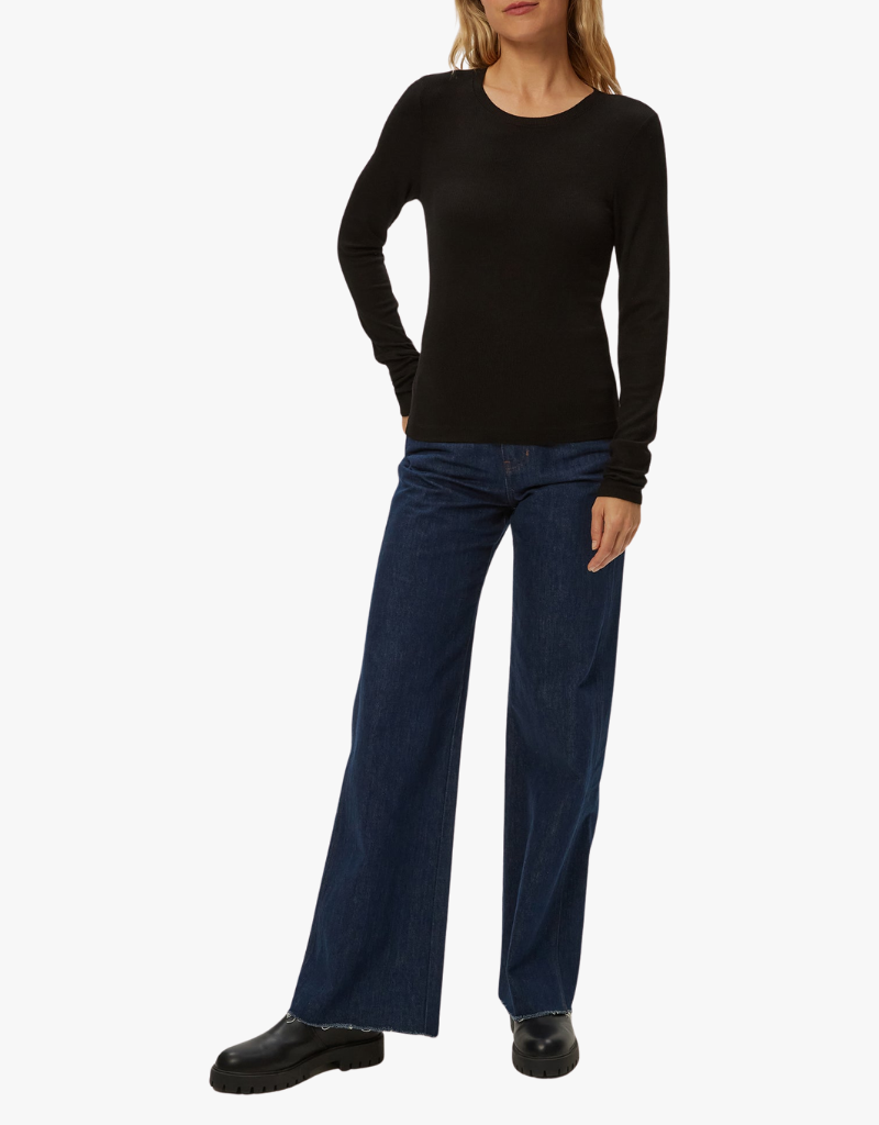 Michael Stars Finn Cropped Crew Neck in Black