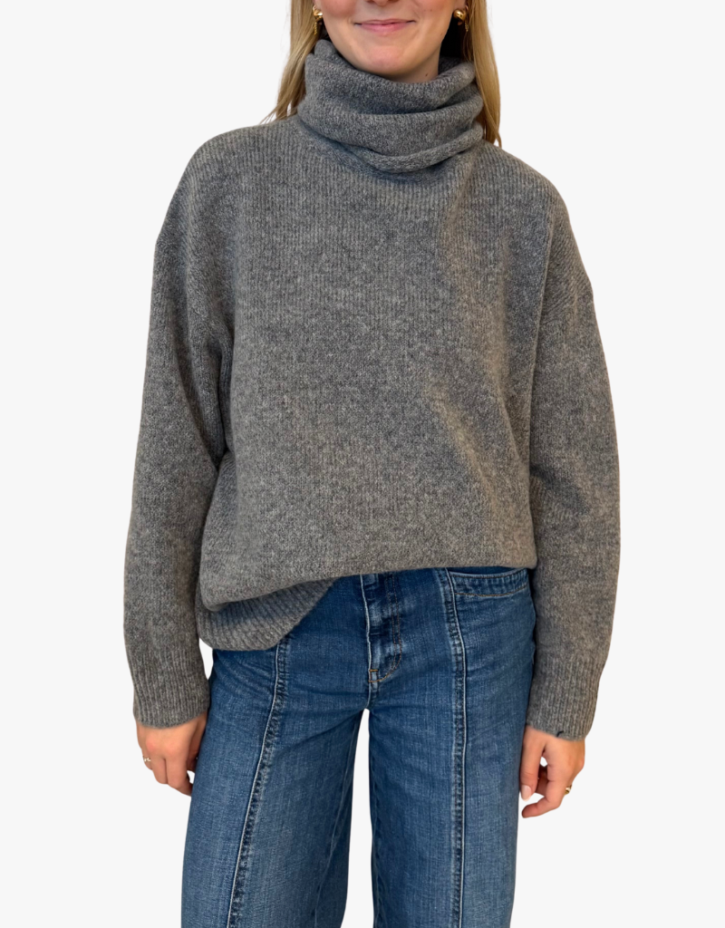 Estheme Quinn Turtleneck Sweater in Pyrite