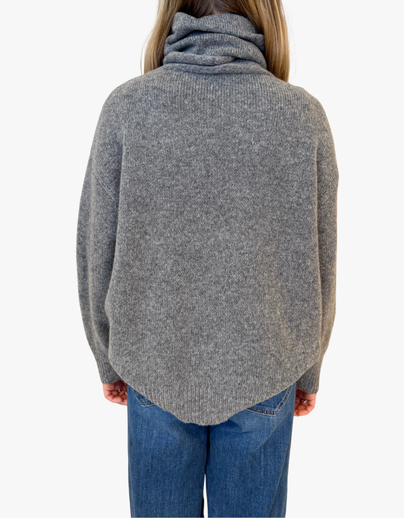 Estheme Quinn Turtleneck Sweater in Pyrite