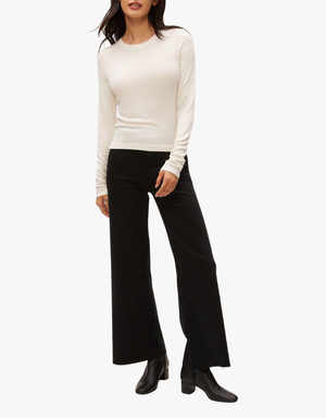 Michael Stars Finn Cropped Crew Neck in Chalk