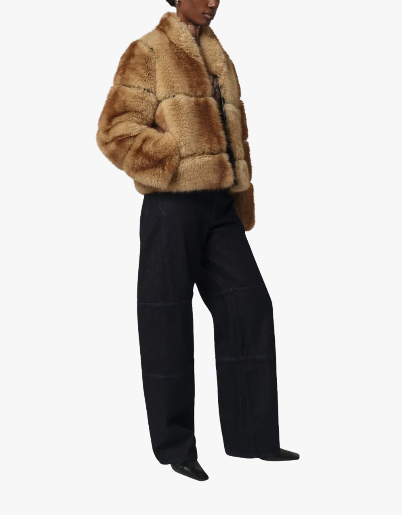 Apparis Sai Mink in Blonde Mink