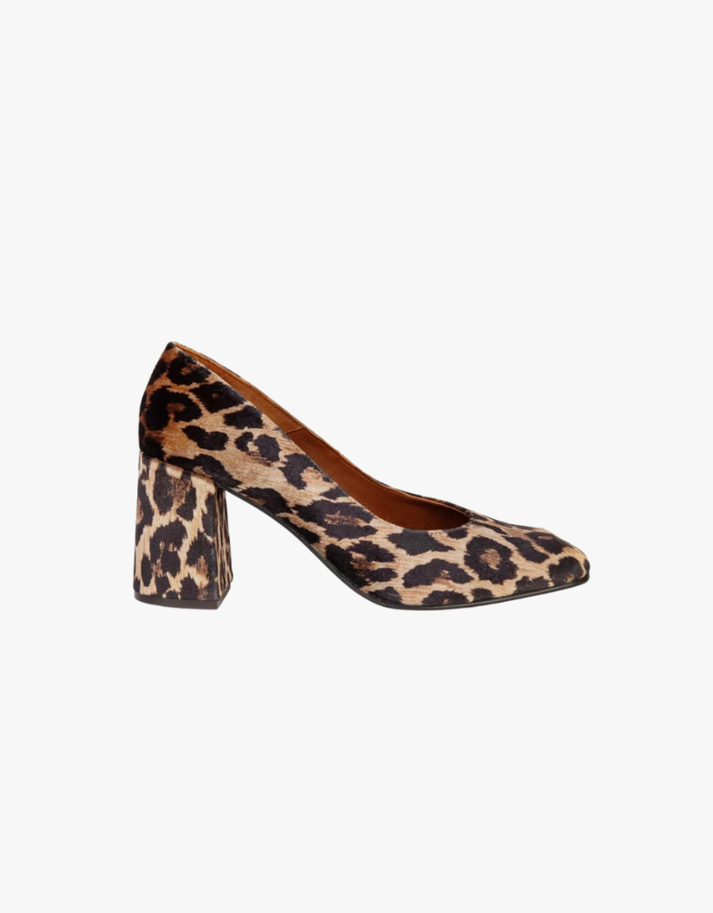 Penelope Chilvers Gamine Velvet Shoes in Brown