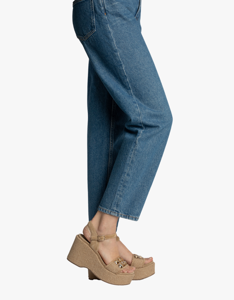 Pedro Garcia Delina in Natural Burlap Golden