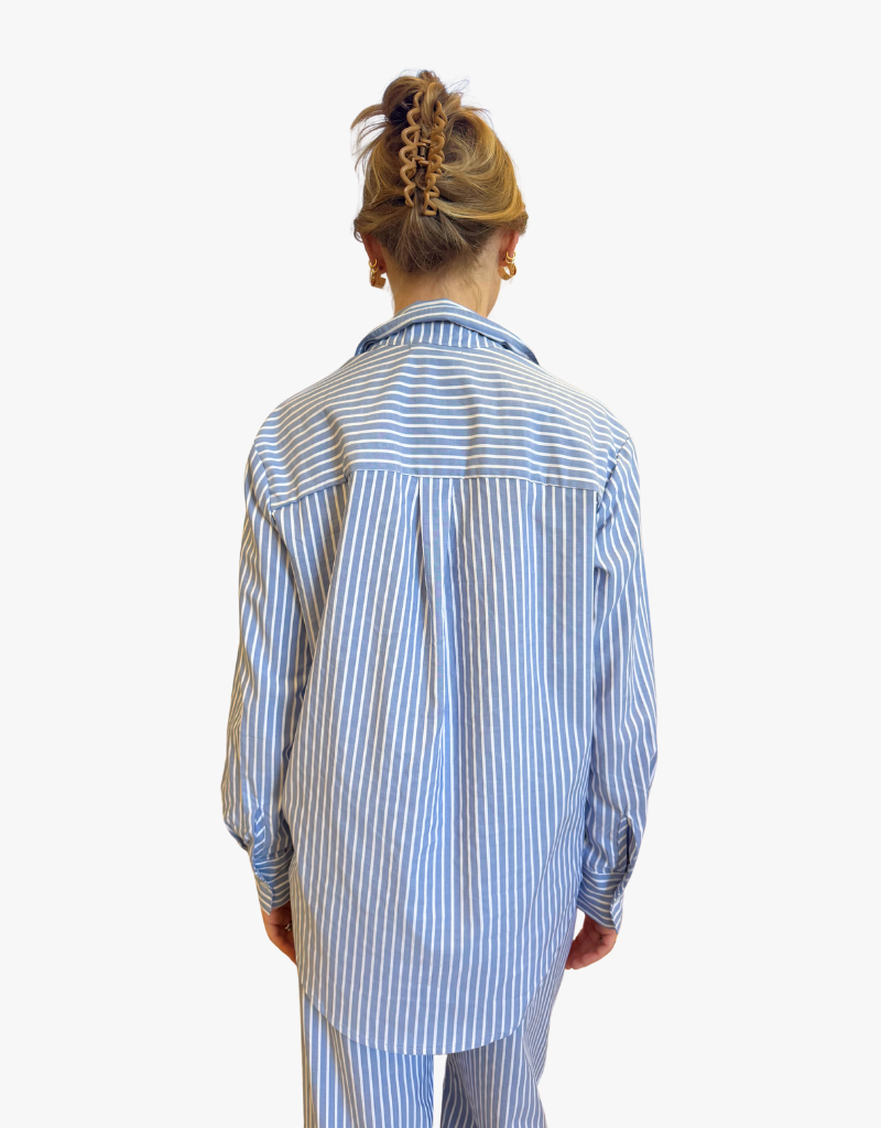 Michael Stars Carson Button Down Shirt in Sky