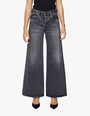 Moussy MV Bowden Straight Baggy in Light Black