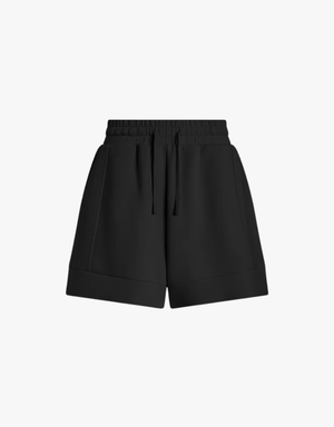 Varley Atrium High Rise Short 4.5 in Black