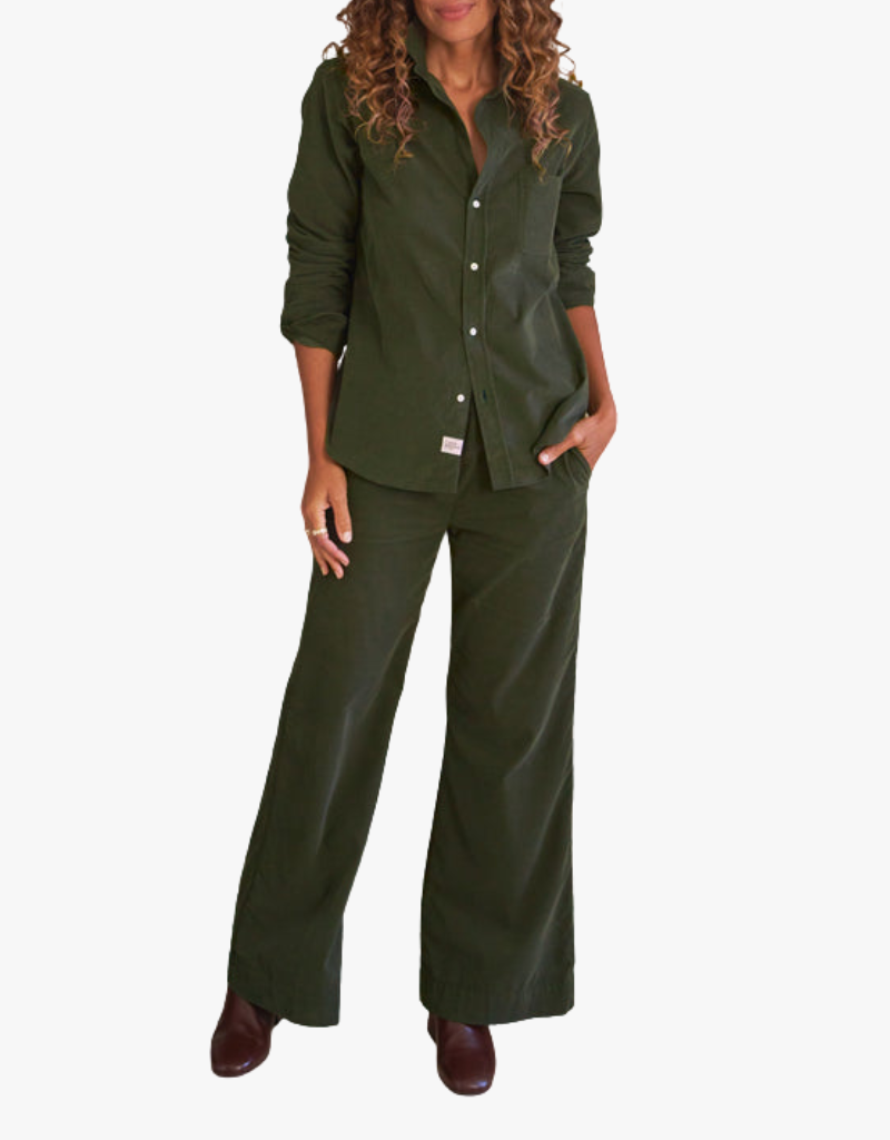 Frank & Eileen Scotland Getaway Set in Green Corduroy