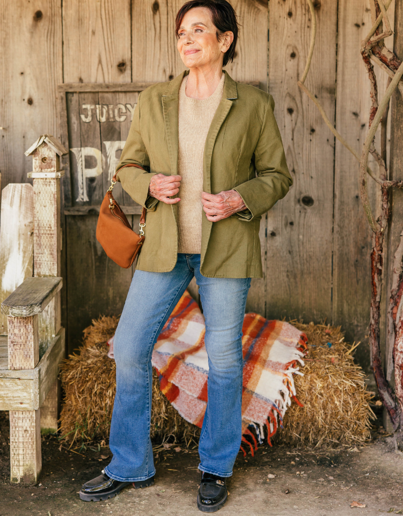 Estheme Amelia Crew Neck Sweater in Caramel