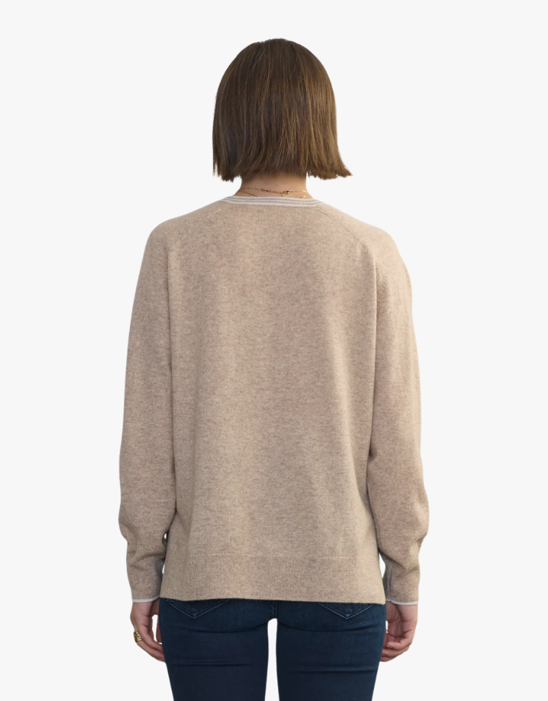 Margaret O'Leary Boyfriend Cashmere Vee in Wheat & Chalk