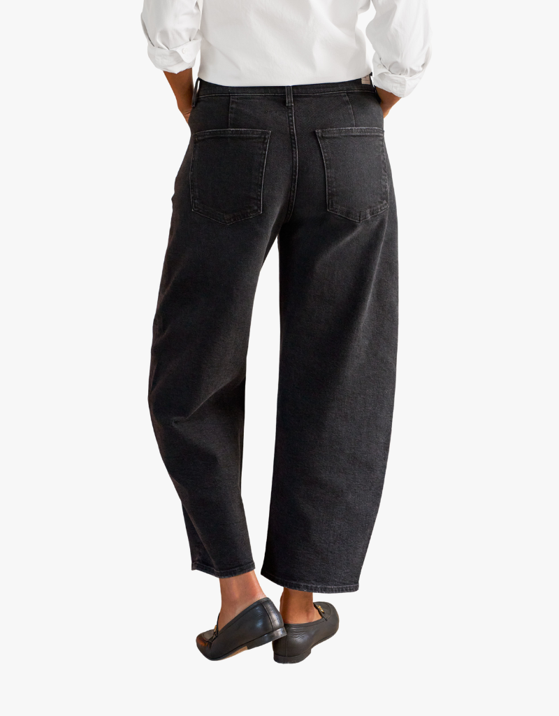 Frank & Eileen Brennan Barrel Jean in Black