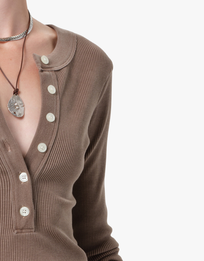 Citizens of Humanity Varra Henley Shirt in Cocoa