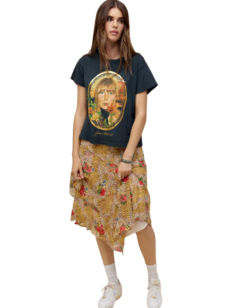 Daydreamer Joni Mitchell Painting with Flowers Solo Tee in Vintage Black