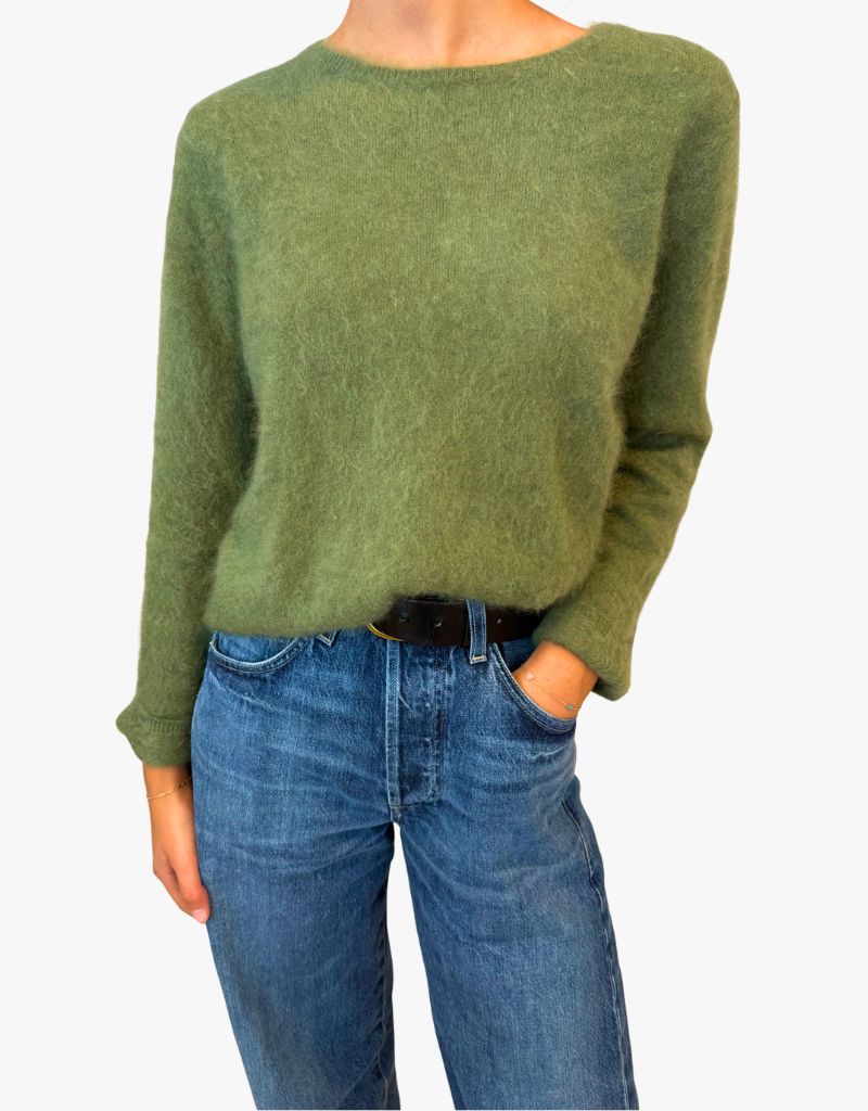 Estheme Sofia Brushed Cashmere Sweater in Militaire