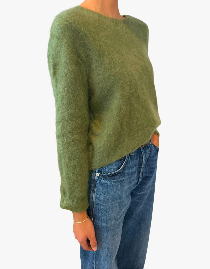 Estheme Sofia Brushed Cashmere Sweater in Militaire