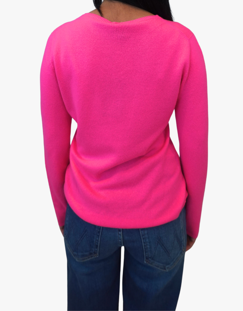 Estheme Olivia Cashmere Fitted V-Neck Sweater in Rose Fluo