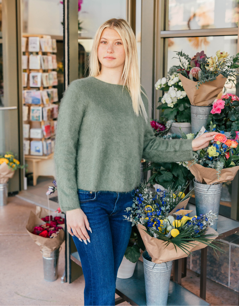 Estheme Sofia Brushed Cashmere Sweater in Militaire