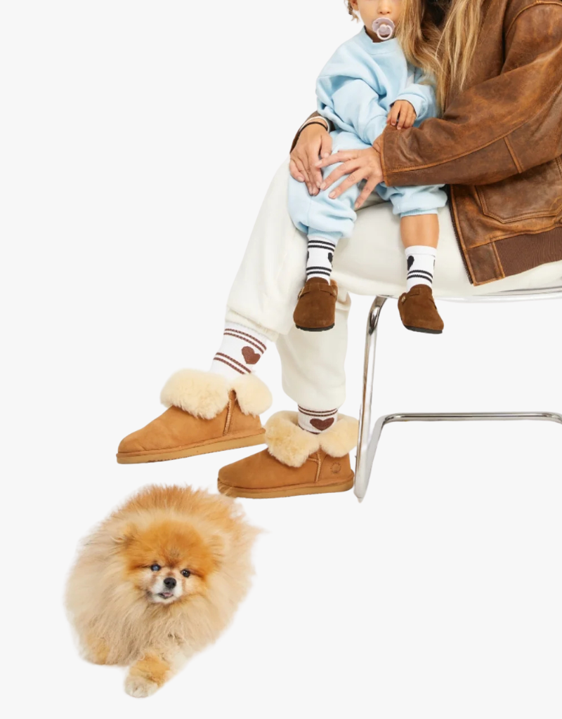 SPRWMN Heart Logo Crew Socks in White & Americano