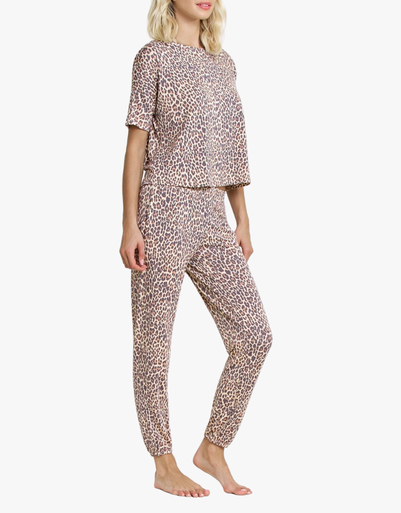Honeydew Sun Lover Tee Pant Set in Leopard