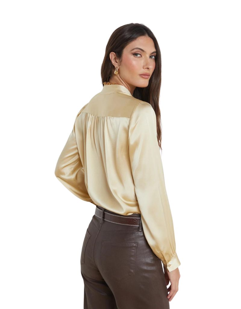 L'agence Bianca Band Collar Blouse in Marzipan