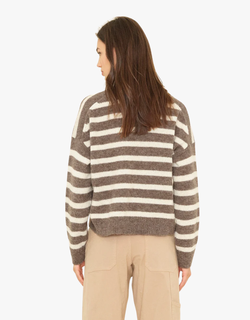 Xirena Lela Sweater in Wheat & Ivory