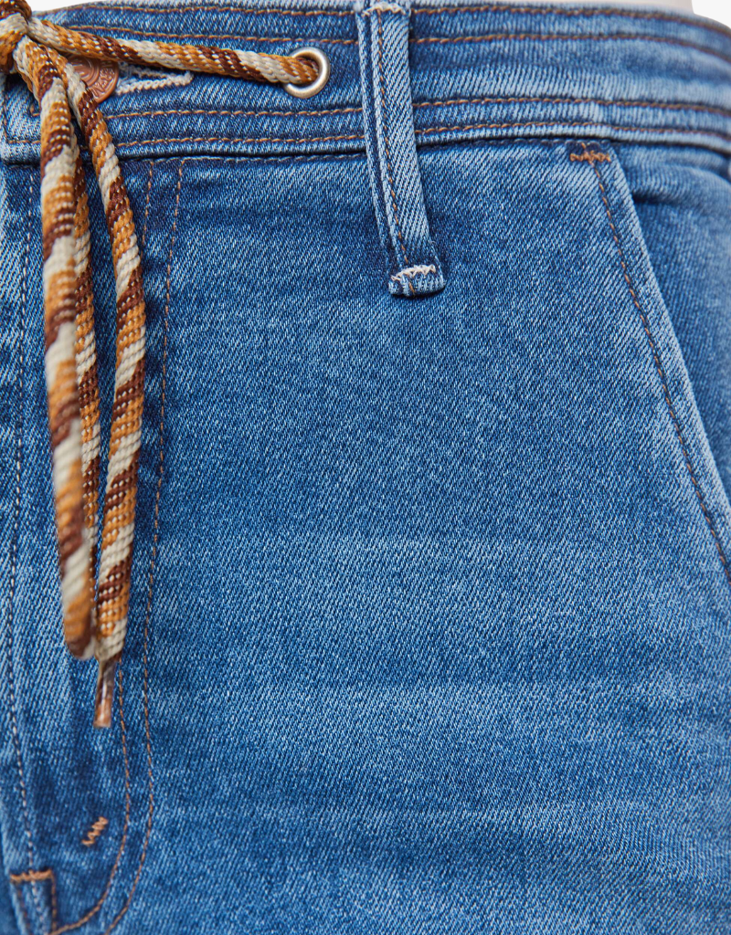 Mother The Drawn Undercover Prep Sneak in Fuzzy Wuzzy Was A Bear