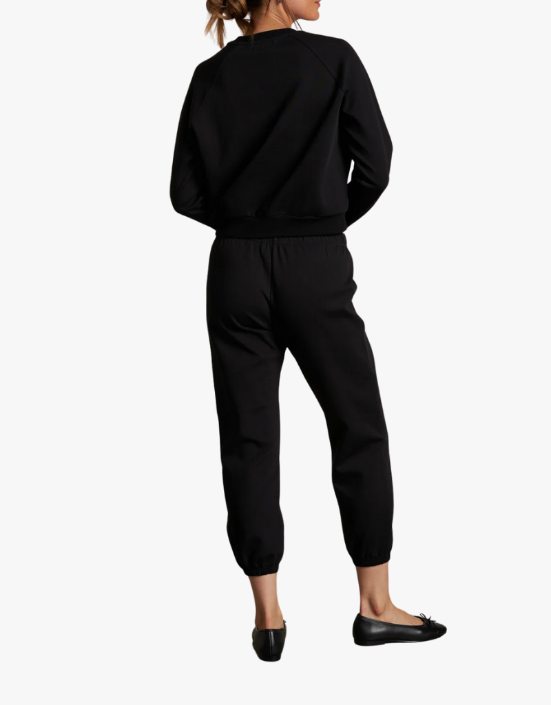 Perfect White Tee Lucia Travel Long Sleeve Raglan in True Black