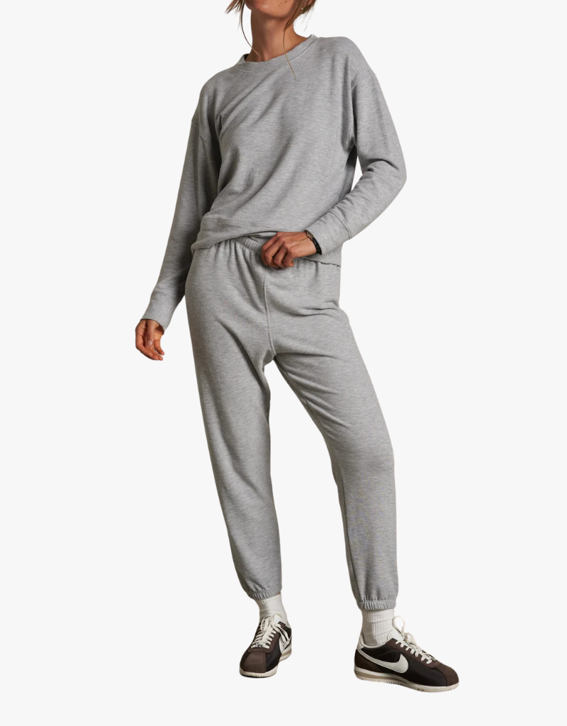 Perfect White Tee Mare Brushed Sweater Jersey Jogger in Heather Grey