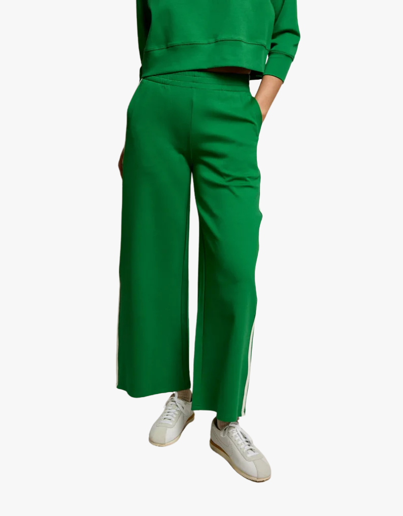 Perfect White Tee Mikos Travel Wide Leg Pants in Grass