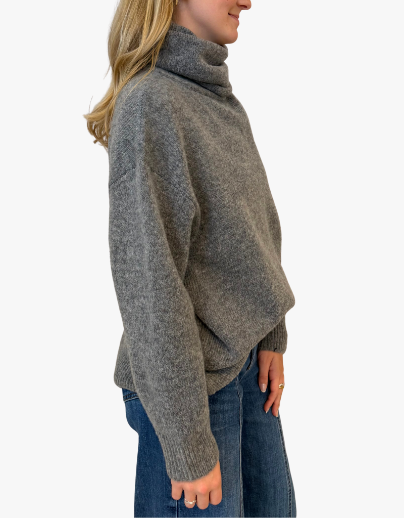 Estheme Quinn Turtleneck Sweater in Pyrite