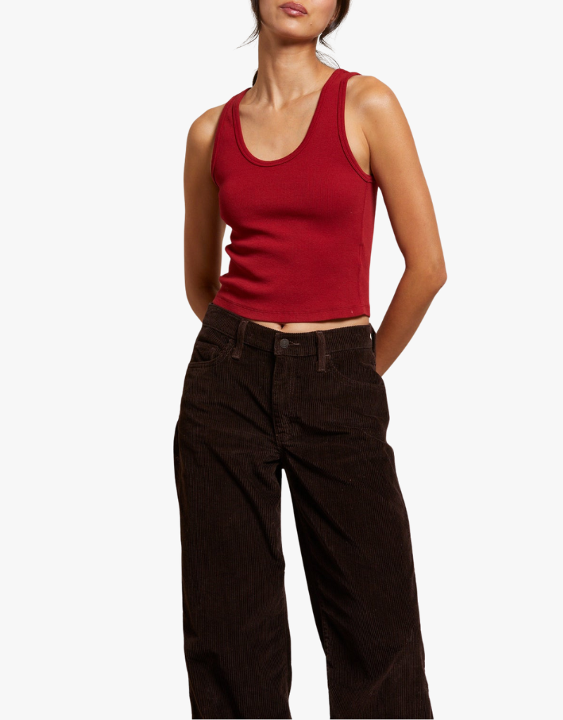 Perfect White Tee Maria Structured Rib Bra Friendly V-neck Tank Top in Maple