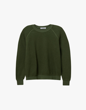 Perfect White Tee Inside Ziggy Out Fleece Long Sleeve Skrunken Crewneck Sweatshirt in Fern Green