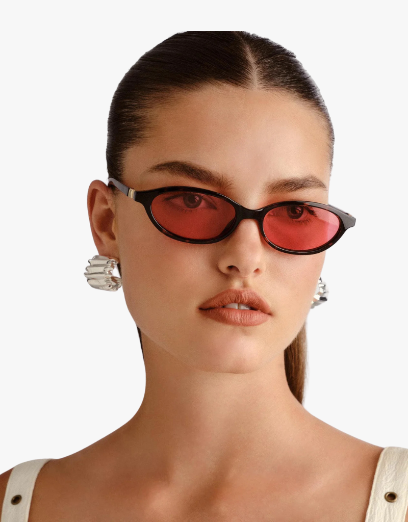 Le Specs Duskfall Sunglasses in Tortoise