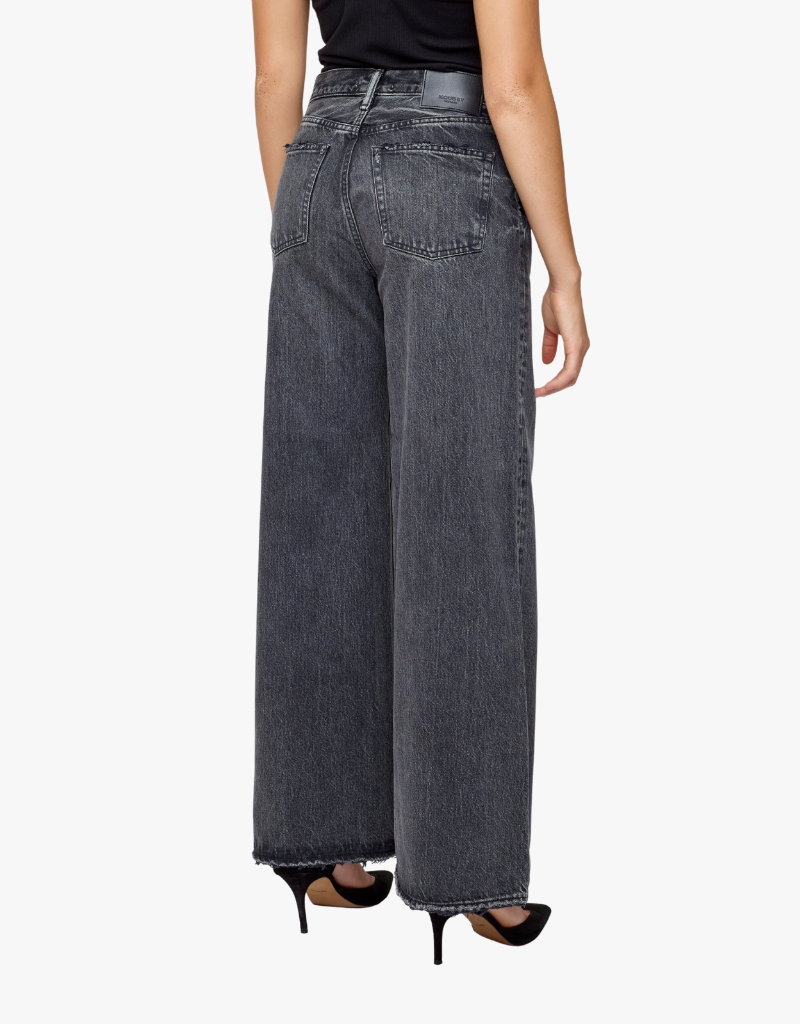 Moussy MV Bowden Straight Baggy in Light Black