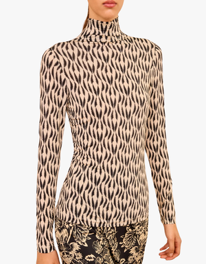 Ulla Johnson Aurelia Turtleneck in Silhouette