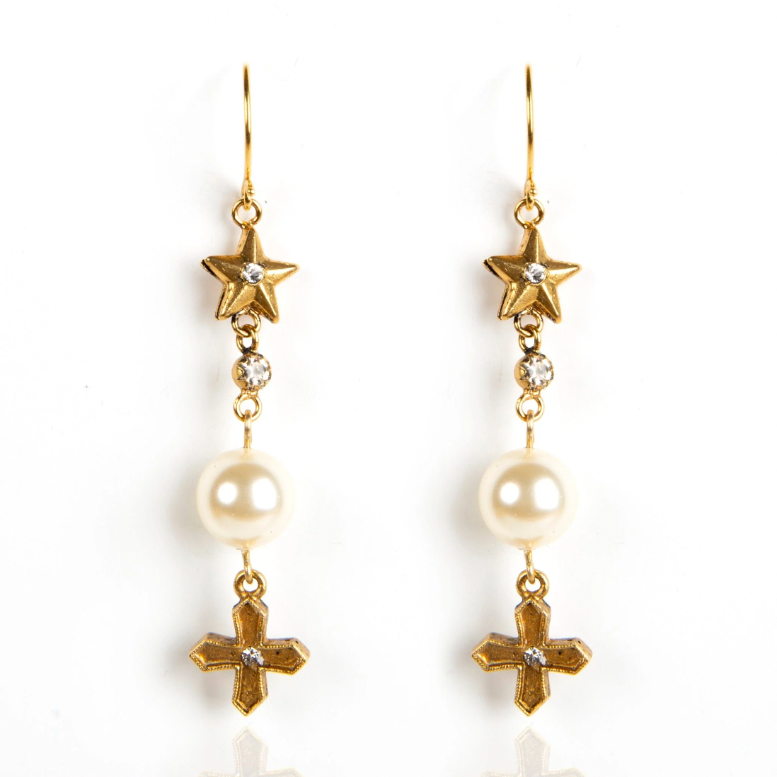 VSA World Peace Hook Earrings Gold in Cream Pearl